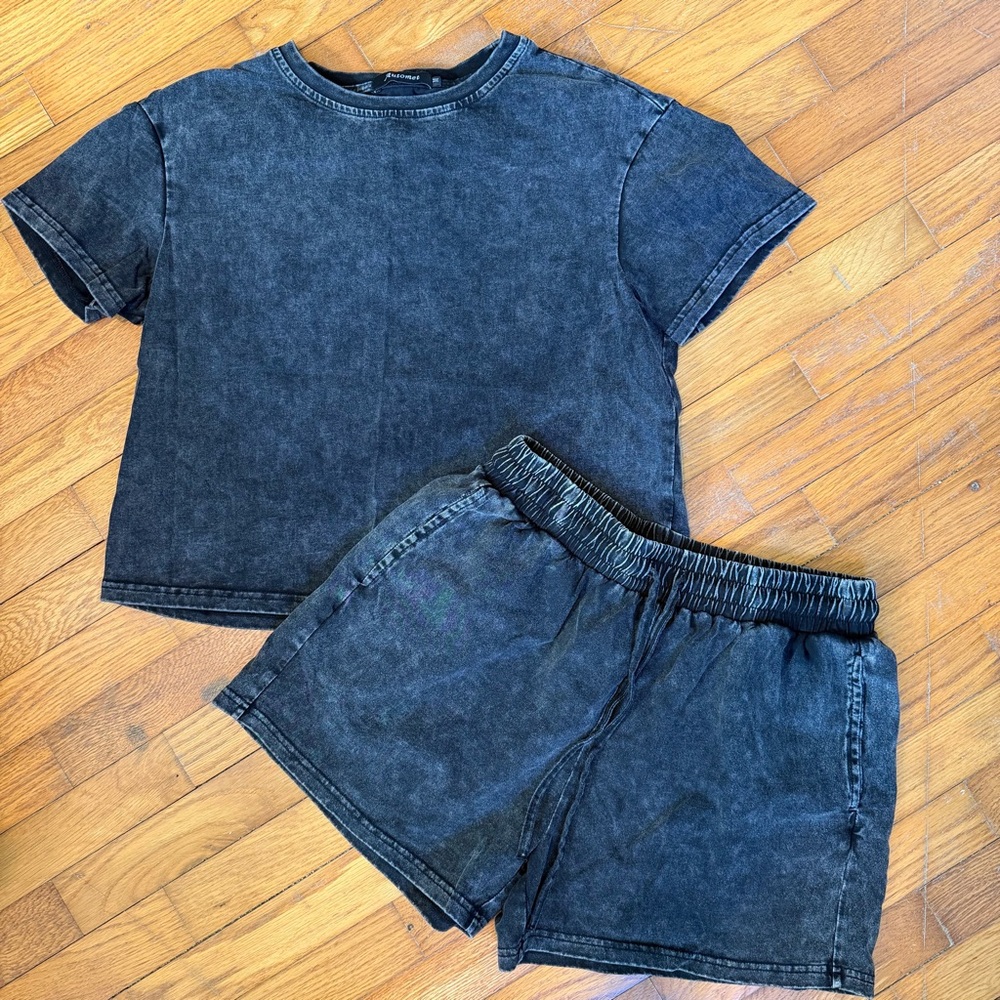 100% Cotton Washed Black Women's Short Sleeve Top and Elastic Waist Shorts Set